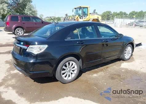 2013 Chrysler 200 Touring from USA, damaged, VIN 1C3CCBBB8DN589908